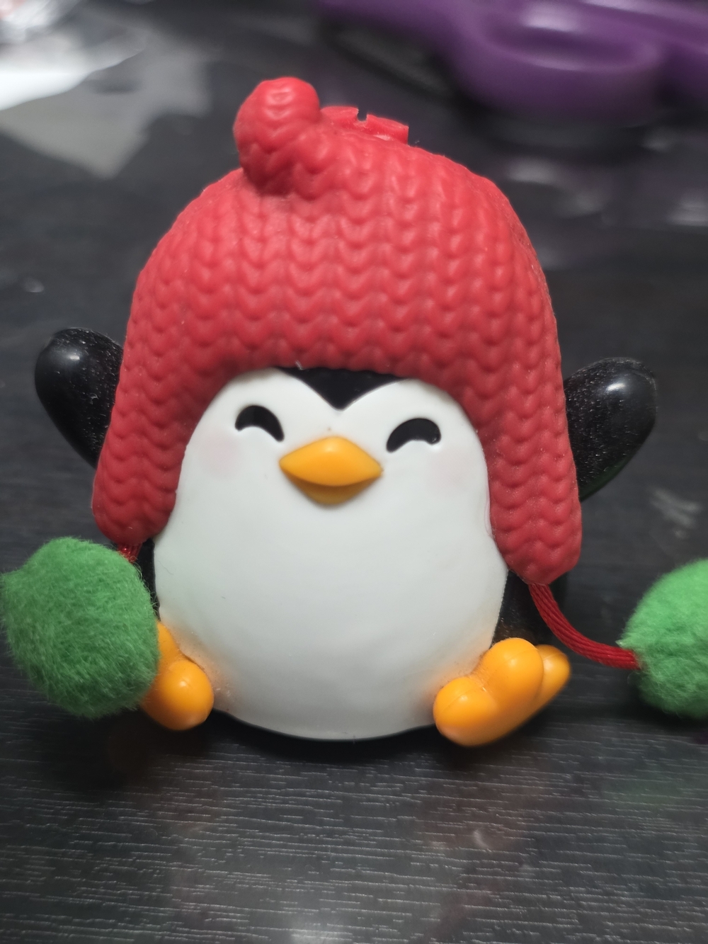 Penguin Winter Hat PocketBac Holder